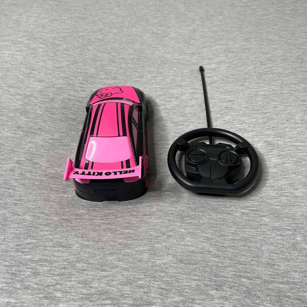 Hello Kitty Remote Control Racing Car - Picture 2 of 11